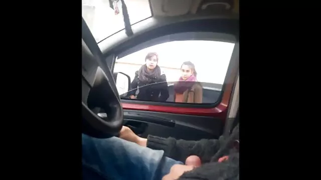 პოლიციის ვაწარმოებთ ლესბო ბდსმ-ი ჰენტაი ინტერვიუში კარგი კაცი.
